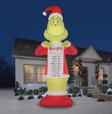 19 FT COLOSSAL GRINCH W/