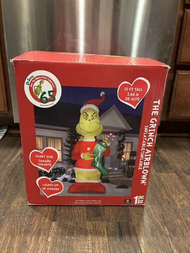 Rare 12ft grinch - rare, stocking