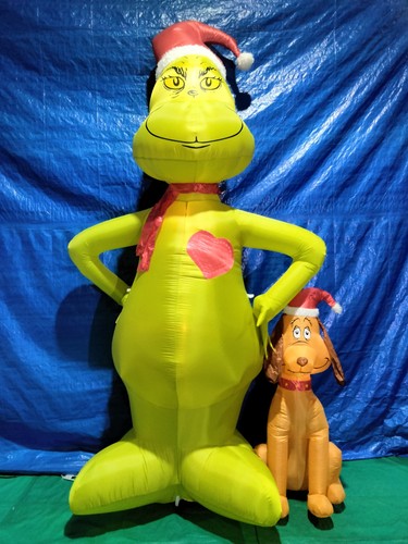 Gemmy airblown inflatable - 11',