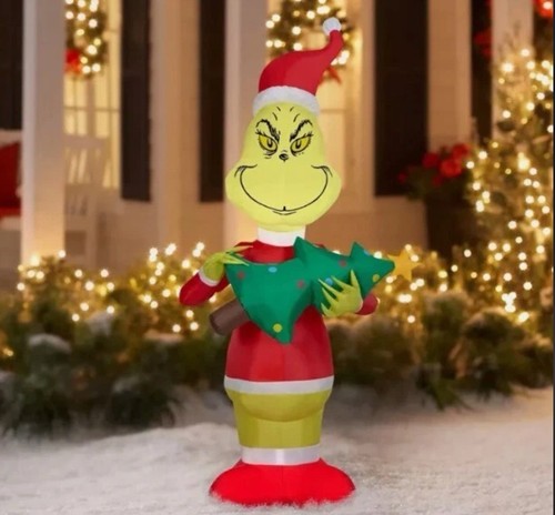 Seuss grinch holding - dr,