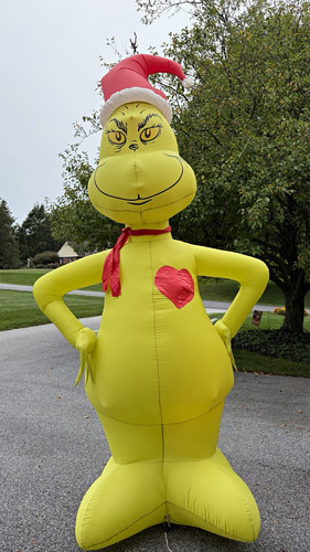 Gemmy 11ft grinch with - gemmy,